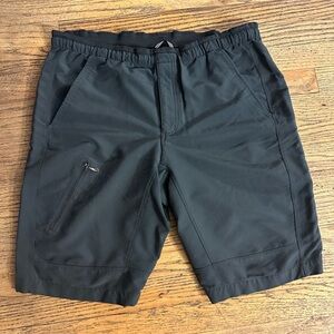 Men’s The North Face shorts